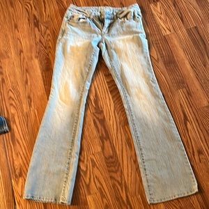 Size 5 authentic heritage.